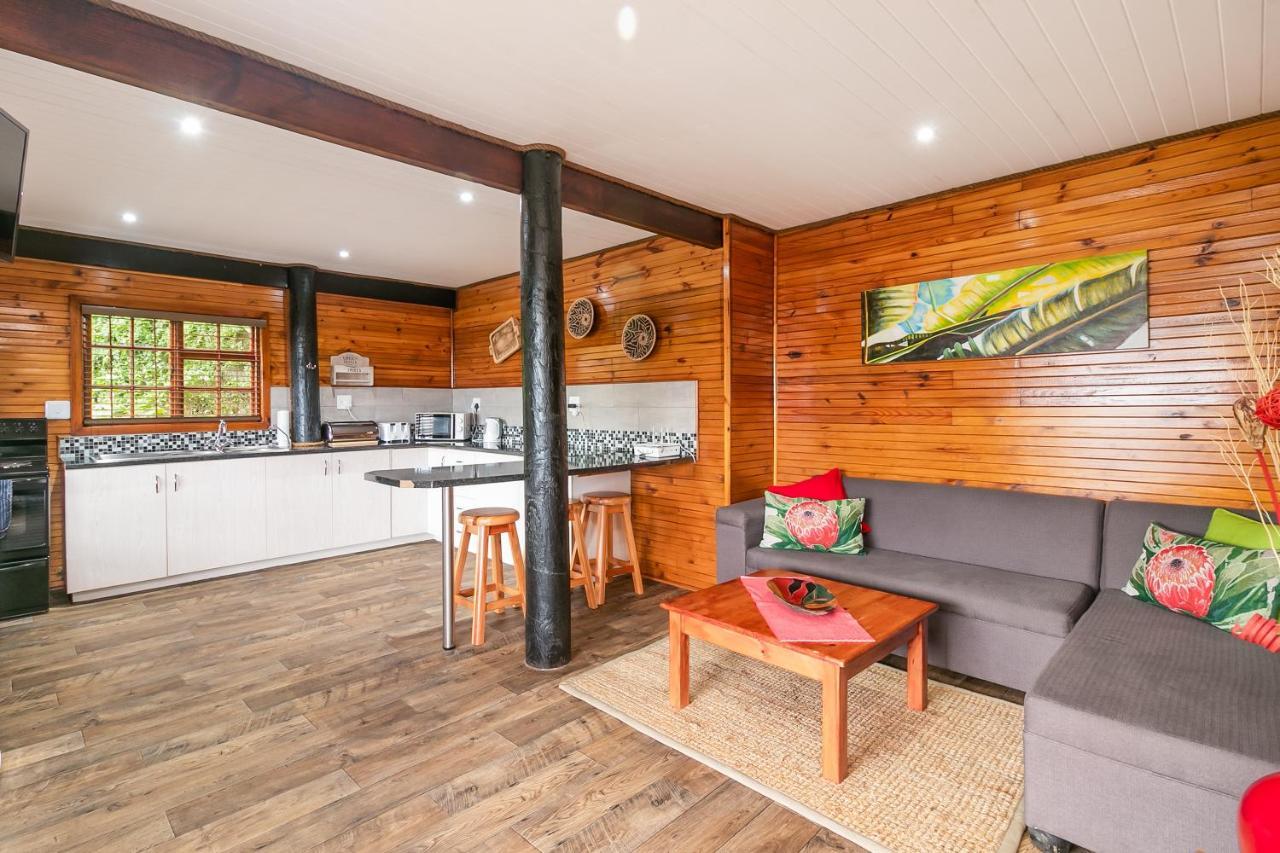 Big Tree House Lodge Knysna Exterior photo